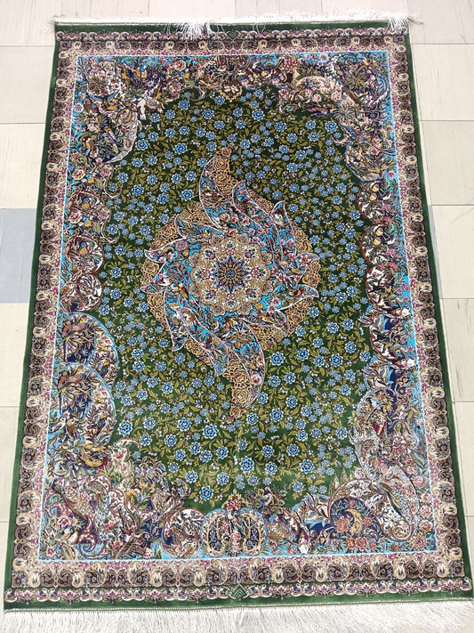 Qum Machine Made Area Rug 180cm x 120.cm
