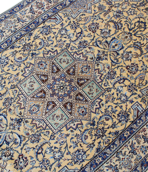 Nain Handmade Carpets (212x118 CM)